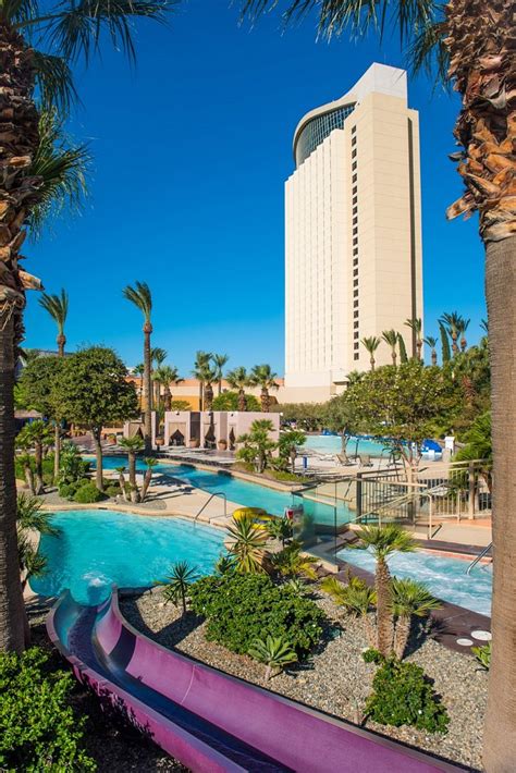 Morongo casino resort piscina